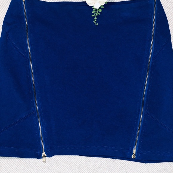 Blu skirt - Picture 5 of 8